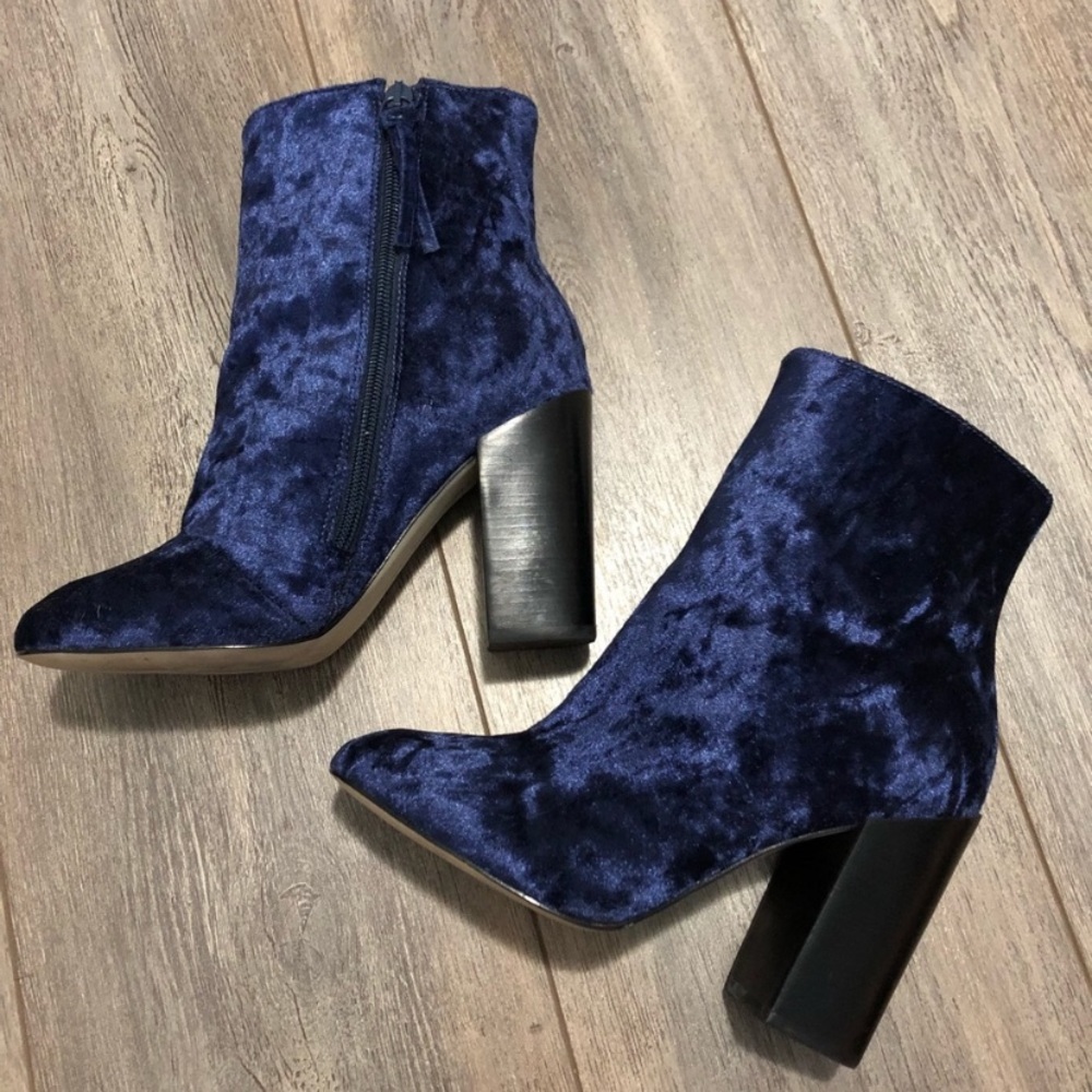 Rebels Minkoff Bojana Too Booties